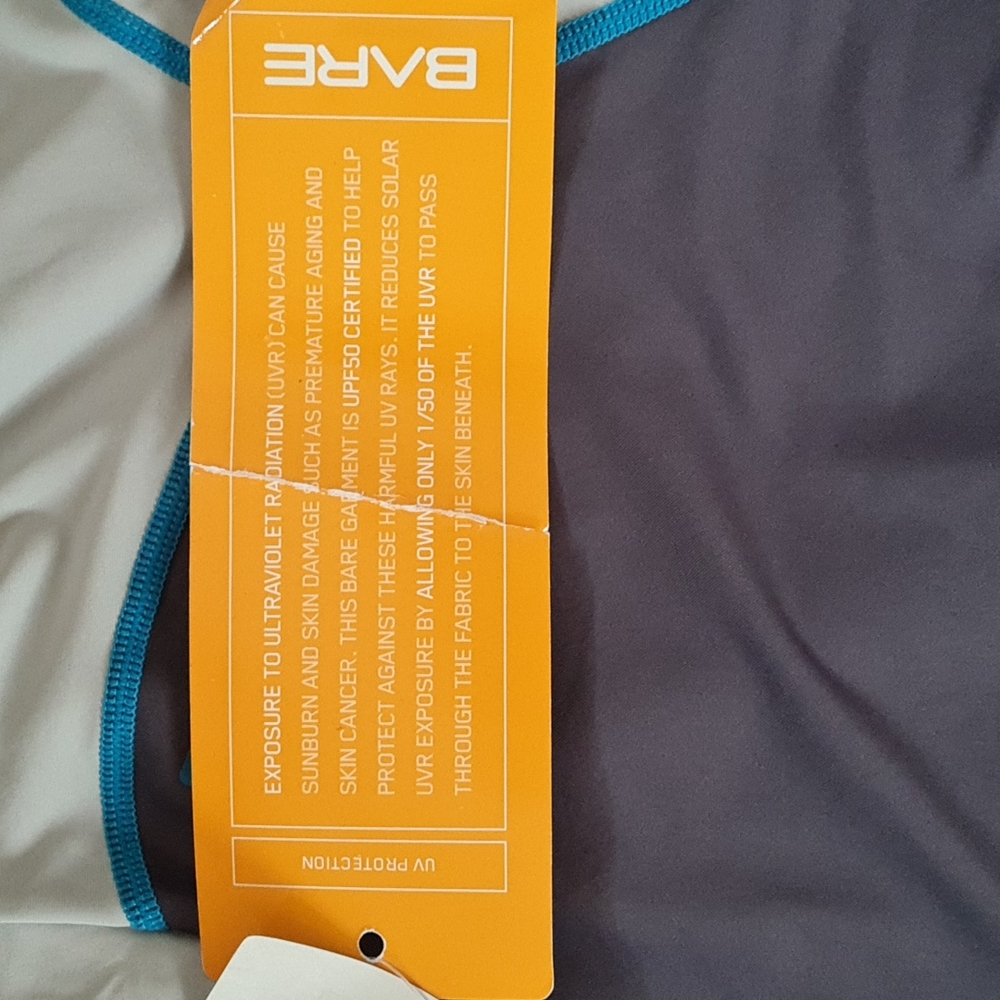 Sun Protection short sleeve Shirt  SIZE SMALL - Picture 5 of 9